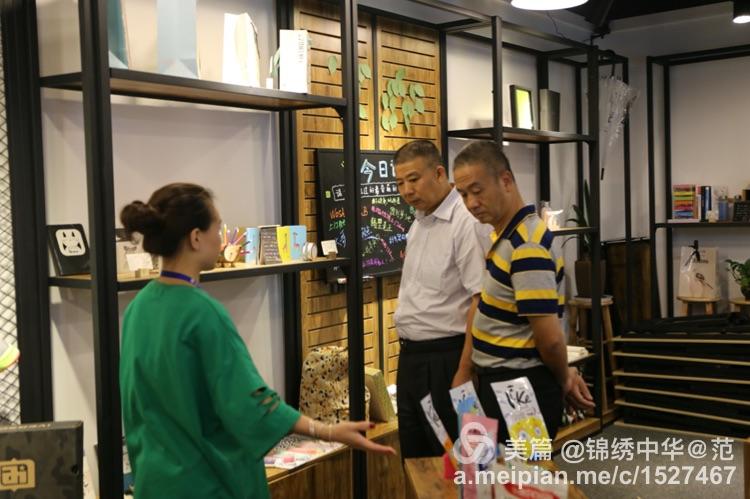 厦门模具中心与电子商务协会之行 探索传统制造与数字经济的融合之路